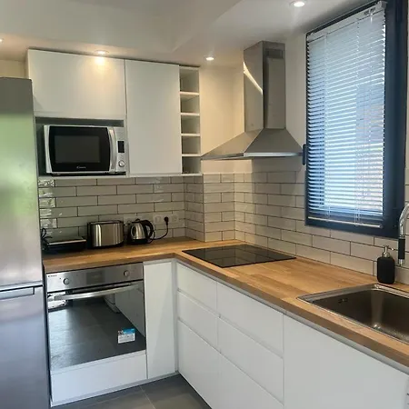 Luxueuse Avec Sauna Et Jacuzzi Вилла Бельво