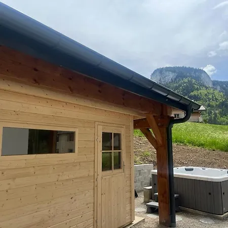 וילה En Avec Sauna Et Jacuzzi Bellevaux