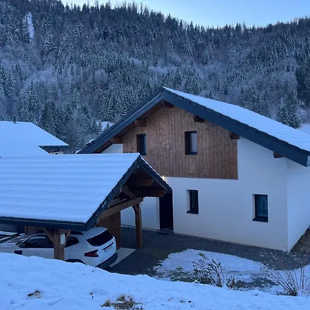 En Avec Sauna Et Jacuzzi Villa
