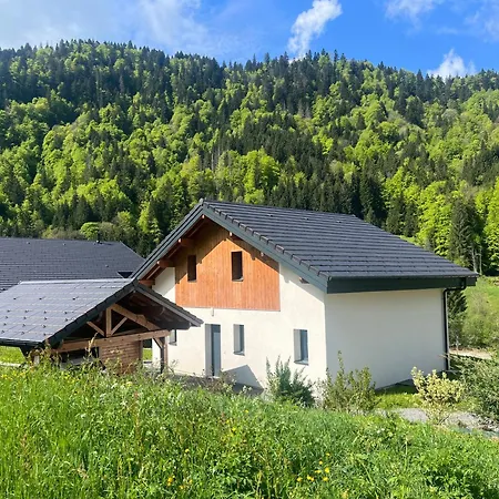 Villa En Avec Sauna Et Jacuzzi *